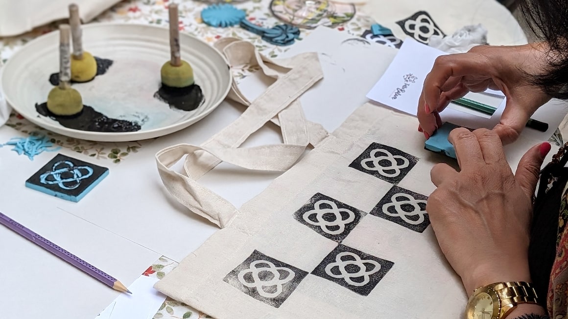 Diseña tu totebag. Sellos y estampación textil