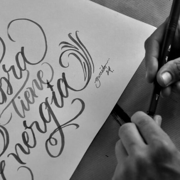 Curso de Lettering con punta pincel