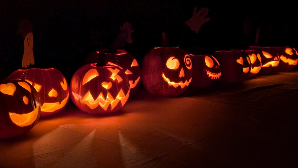 Les-Amis-halloween-calabazas-evento-Taller-Balam-02 Carvado de calabazas para Les Amis