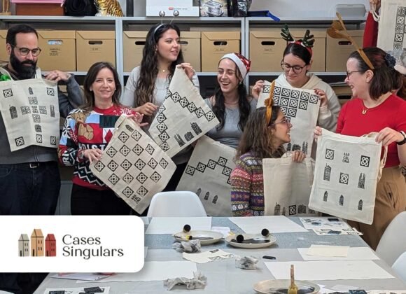 evento-tallerbalam-cases-singulars-nadal-barcelona Sellos y estampación en una totebag con Cases singulars